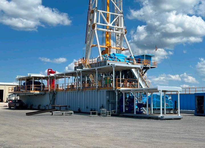 Equipo terrestre de perforación 3,000 HP — vista general